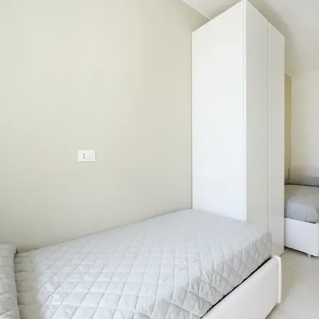 Palms Apartment